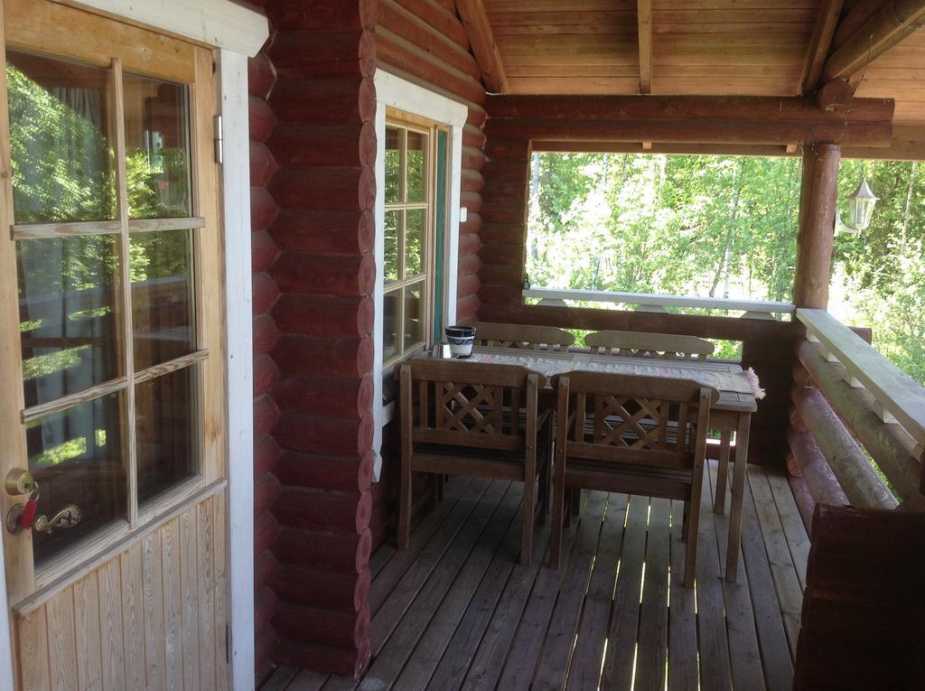 Paeivaensaede Holiday home *